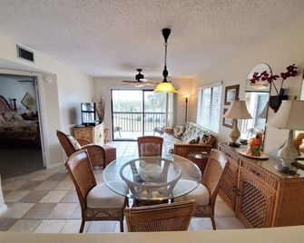 Ocean Village Club C36 - Saint Augustine Beach - Dining room