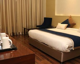 Hotel Lakhdatar - Khātu - Habitación