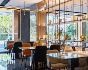 Platinum International Apartment (Yunfu Guangdong Pharmaceutical University Branch) - Yunfu - Restaurant