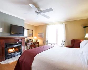 Relais St-Denis - Saint-Sauveur - Schlafzimmer