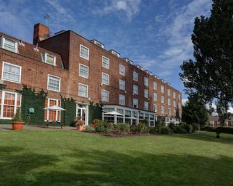 Best Western Welwyn Garden City Homestead Court Hotel - Welwyn Garden City - Edificio