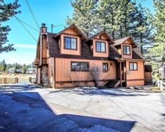 Breezy Two-113 by Big Bear Vacations - Big Bear Lake - Budova