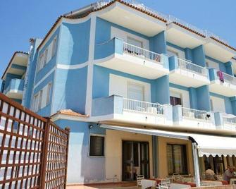 Hotel Mediterraneo - Sapri - Building