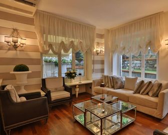 Hotel Tigullio Et De Milan - Santa Margherita Ligure - Vybavení pokoje