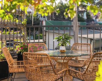Greenview City Hotel - Dalat - Patio