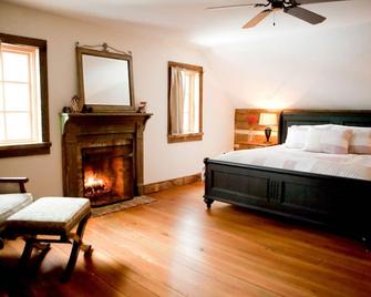 The Log Home - Stevenson Ridge - Spotsylvania - Habitación