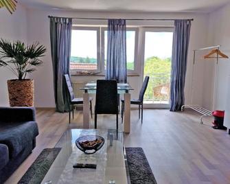 Happyside O Free Park O Balkon O Nespresso O Wlan - Lipsia - Sala pranzo