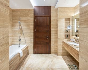Radisson Blu Hotel Jeddah Al Salam - Jedda - Baño