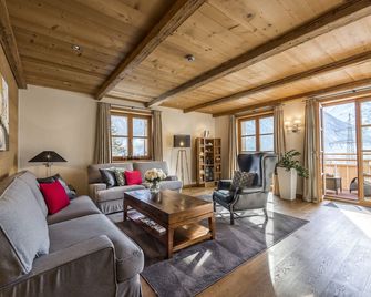 Hotel Tannenhof - Sankt Anton am Arlberg - Sala de estar