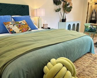 Palmy Jungalow, a Serene Studio, Mount Dora - Mount Dora