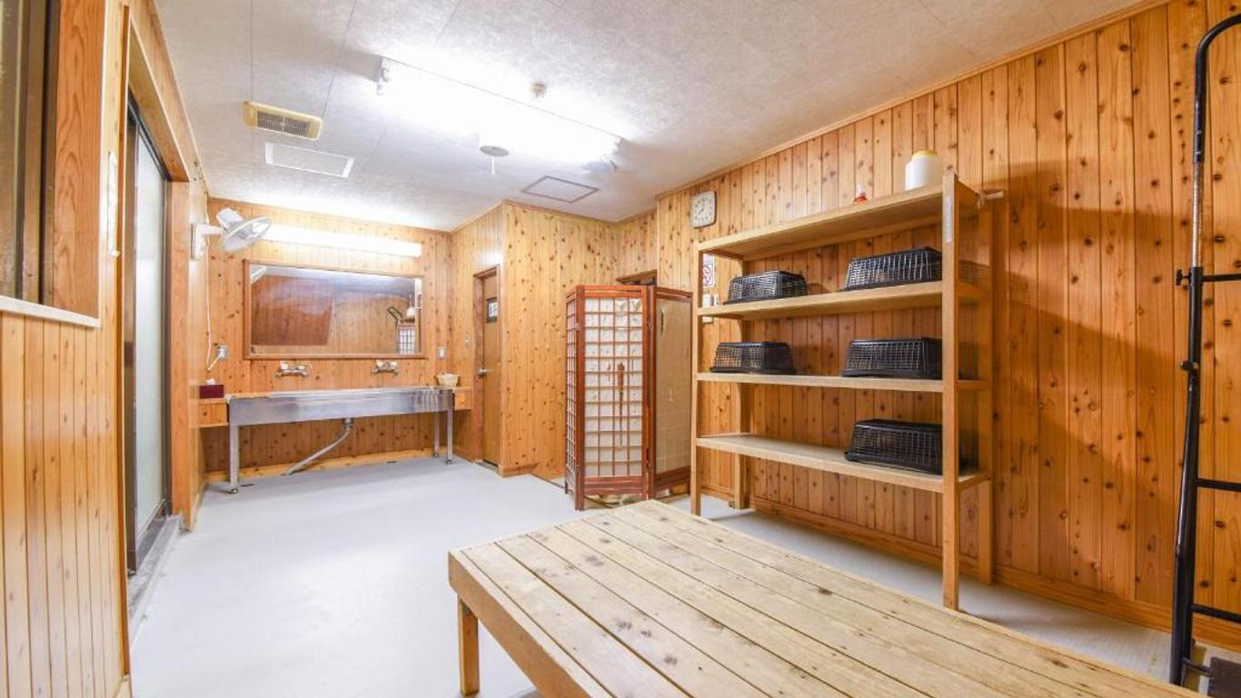 丸恵本館