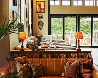 Berkshires Untold - לנוקס - מסעדה