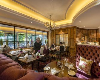 Wellnesshotel Seeschlößchen - Senftenberg - Salónek