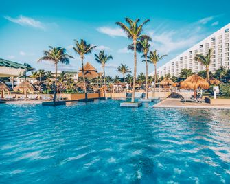 Iberostar Selection Cancún - Cancún - Pool