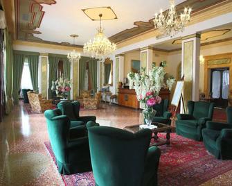 Villa Ducale Hotel & Ristorante - Dolo - Salónek