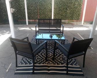 Cozy House in the Heart of the Valley - Van Nuys - Patio