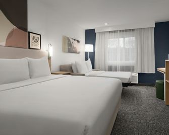 Spark by Hilton San Jose Airport - San Jose - Habitación
