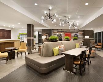 Home2 Suites by Hilton Houston Webster - Webster - Σαλόνι