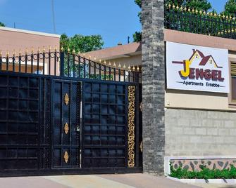 Studio Furnished Apartments Entebbe - Entebbe - Building