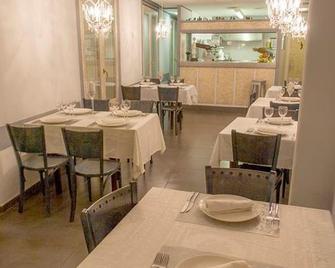 Hostal Rugaca - Huesca - Restaurante