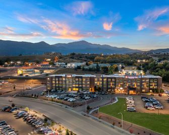 Best Western Plus Fillmore Inn & Suites - Colorado Springs - Outdoor view