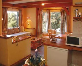 Rupu Pehuen Resort - San Carlos de Bariloche - Living room