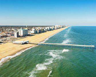 The Atrium Resort, Virginia Beach by Vacatia - Virginia Beach - Beach