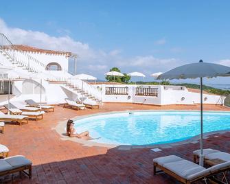 Hotel Pedra Santa - Baia Sardinia - Pool