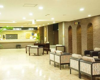Hotel Matsunoka Ichinoseki - Ichinoseki - Recepción