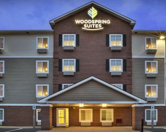 Woodspring Suites Holland - Grand Rapids - Holland - Building