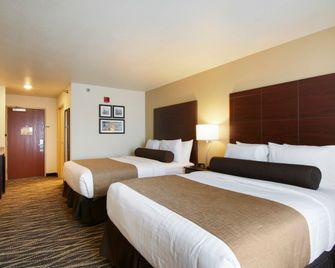 Cobblestone Inn & Suites - Menomonie/Uw-Stout - Menomonie - Habitación