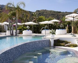 Hotel Mea - Aeolian Charme - Lipari - Pool