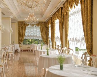 Hotel Due Torri - Abano Terme - Ziyafet salonu