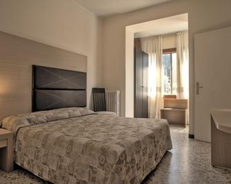 Silvano - Diano Marina - Schlafzimmer