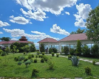 Ruma Qala Hotel - Sheki - Vista del exterior