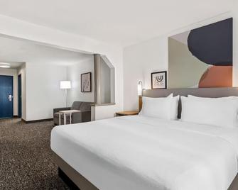 Howard Johnson by Wyndham Merrillville - Merrillville - Soveværelse
