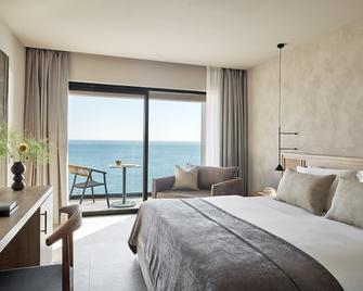 Helea Lifestyle Beach Resort - Rodi - Camera da letto