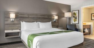 Quality Inn & Suites Amsterdam - Fredericton