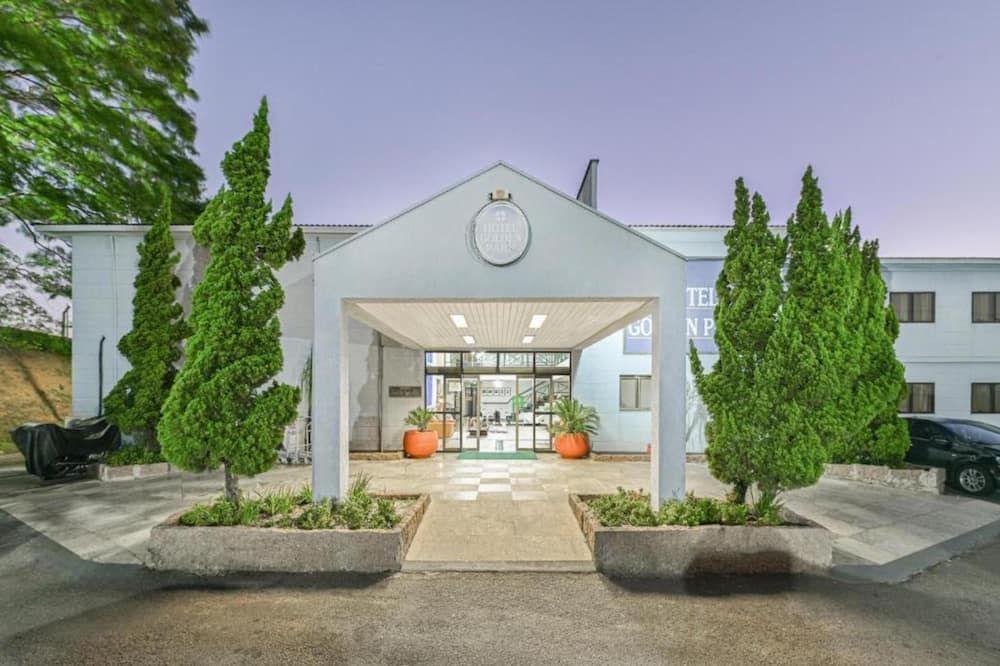 Hotel Golden Park Viracopos - קמפינאס