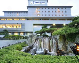 Tsukasa Royal Hotel - Tamana - Building