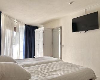Bed & Ontbijt Haddock - Almere - Habitación