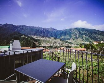 Solar da Bica - Sao Vicente - Balkon