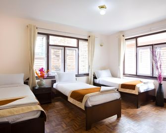 Kathmandu Nomad Hotel - Katmandú - Habitación