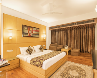 Comrade Inn - Srinagar - Bedroom