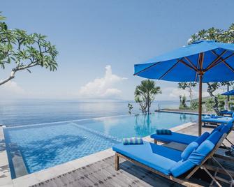 The Angkal Resort - Nusa Penida - Pool