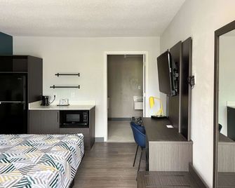 Studio 6 Suites Lafayette. In - Lafayette - Quarto