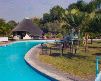 Acamms Gardens Lodge Mongu - Mongu - Pool