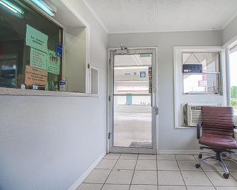 OYO Hotel Mcalestar Ok S Main St - McAlester - Receptie