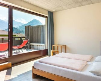Interlaken Youth Hostel - Interlaken - Bedroom