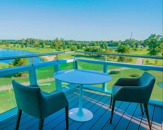 Hilton Pilar - Pilar - Balcon
